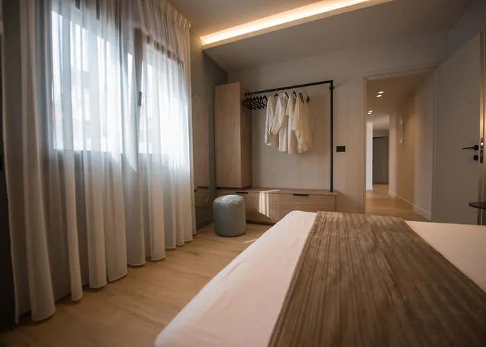 Arvacay Luxury Home